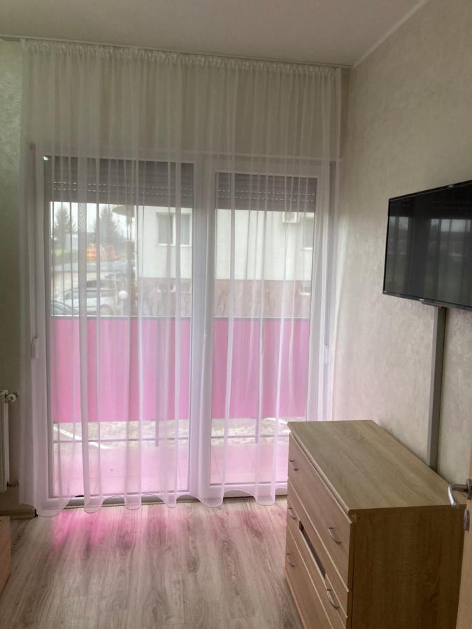 Bhoeme Apartament 오라데아 외부 사진