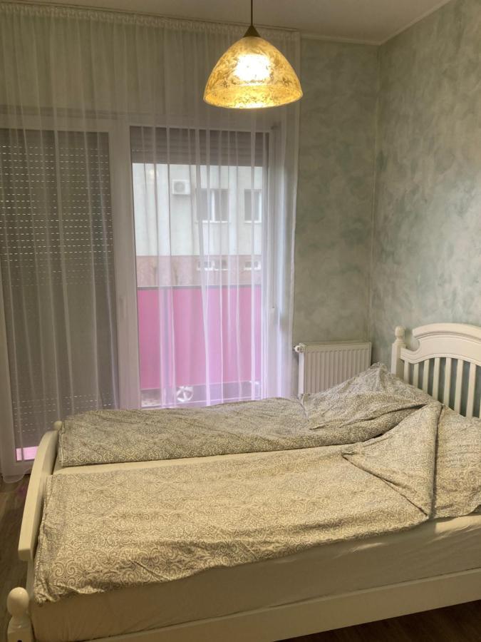 Bhoeme Apartament 오라데아 외부 사진