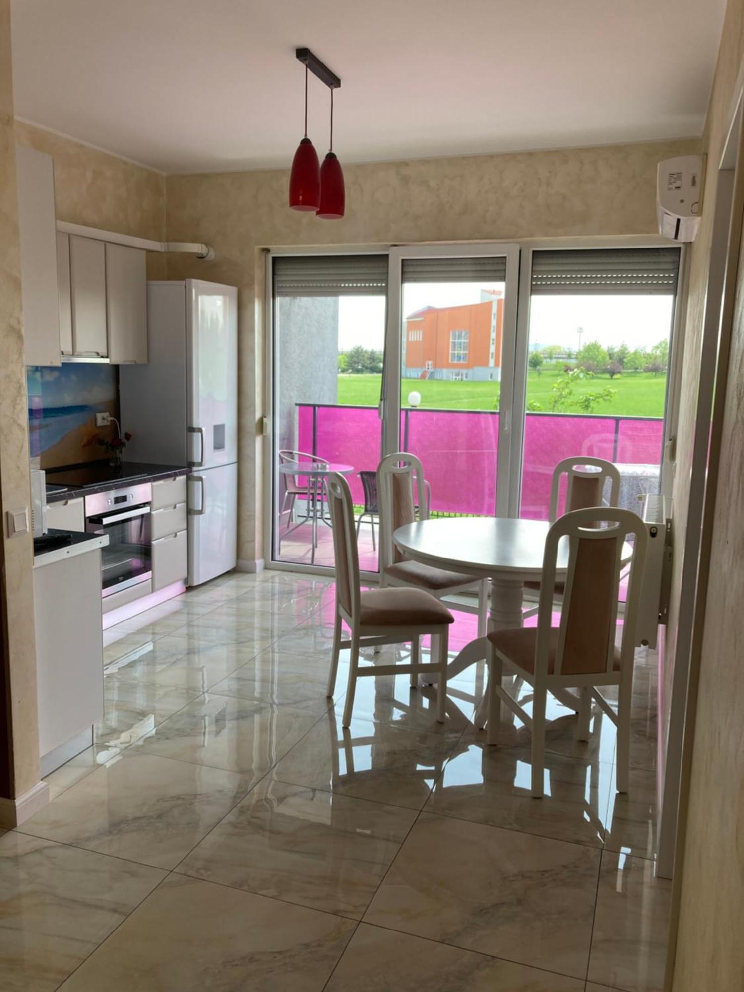 Bhoeme Apartament 오라데아 외부 사진
